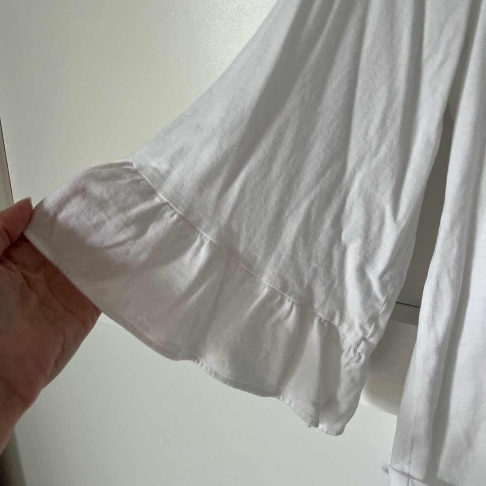 Banana Republic White Long Sleeve Ruffle Hem Top - Picture 4 of 4